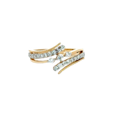 18k Yellow Gold and Diamond Fancy Ring in size 5 and total gold weight of 3g